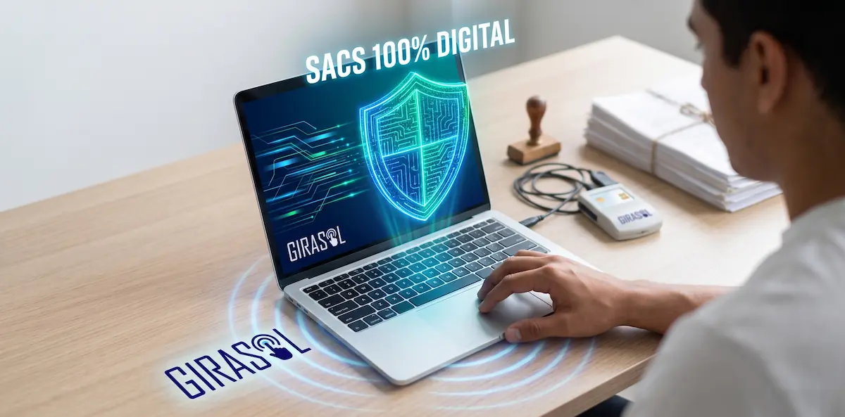 Emprendedor peruano constituyendo su empresa SACS en línea con certificado digital de Girasol, sin notario